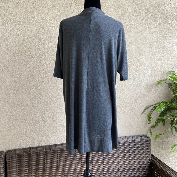 Torrid Gray Charcoal Mock Neck Ribbed Tunic Size 2 - Picture 5 of 8